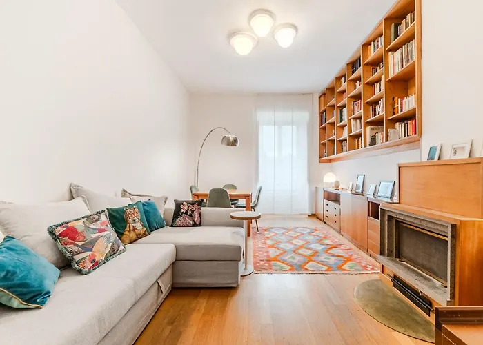 Nina Vatican Museums Apartamento